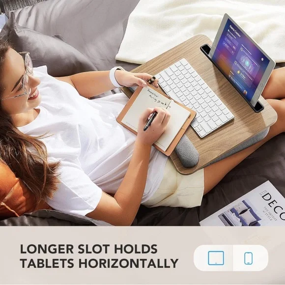 Portable Laptop Desk w/ Pillow Cushion | Fits up to 15.6” Laptop | Like New | - Picture 5 of 6